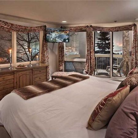 Epernay: Chateau Chamonix - 3Br Slopeside Luxury Villa Steamboat Springs Exteriör bild